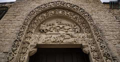 Mascheroni, telamoni, belve e portali: alla ricerca della Cattedrale perduta di Terlizzi